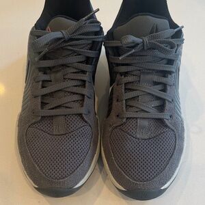 JA Nike basketball shoes men's size 9